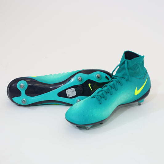 Nike Magista Orden II SG נעלי כדורגל נייק מג'יסטה