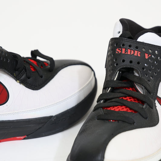 Nike Air Max Soldier V 454131-101 נעלי כדורסל נייק לברון ג'יימס