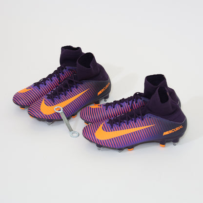 נעלי כדורגל Nike Mercurial Veloce 3 SG-Pro