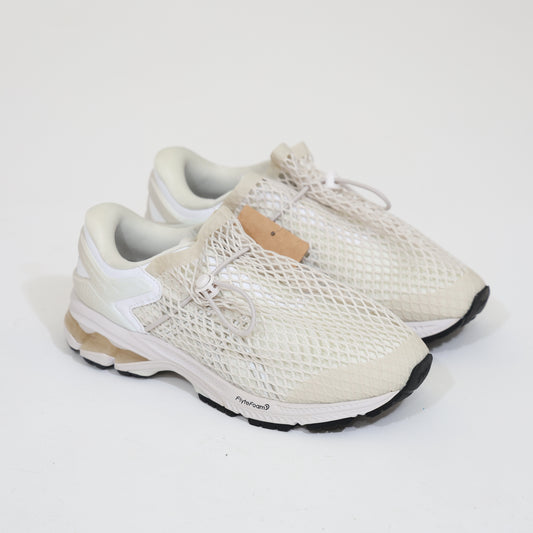 Asics Gel-Kayano 26 x Vivienne Westwood "Triple White" נעלי סניקרס אסיקס קיאנו